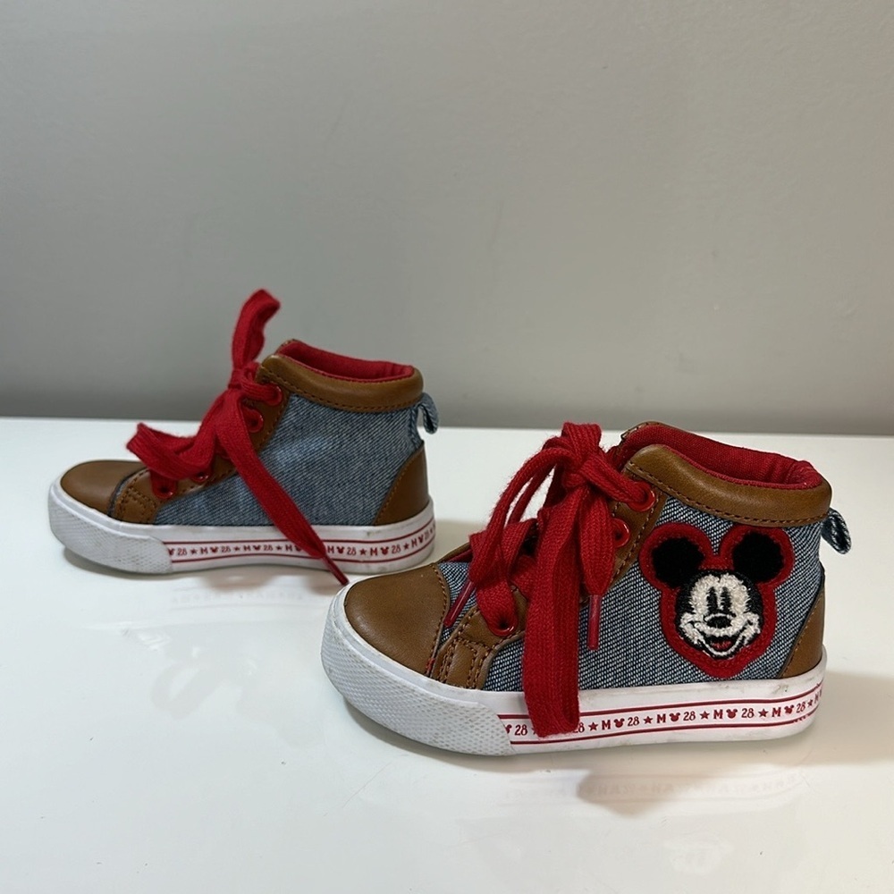 Disney Mickey MouseHigh Top Denim Sneakers Size 6